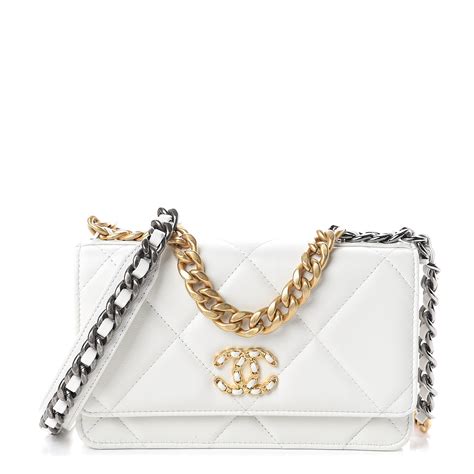 chanel white wallet on chain|chanel wallet on chain preis.